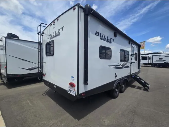 2024 Keystone Bullet Crossfire Double Axle 2220ML - Photo 4