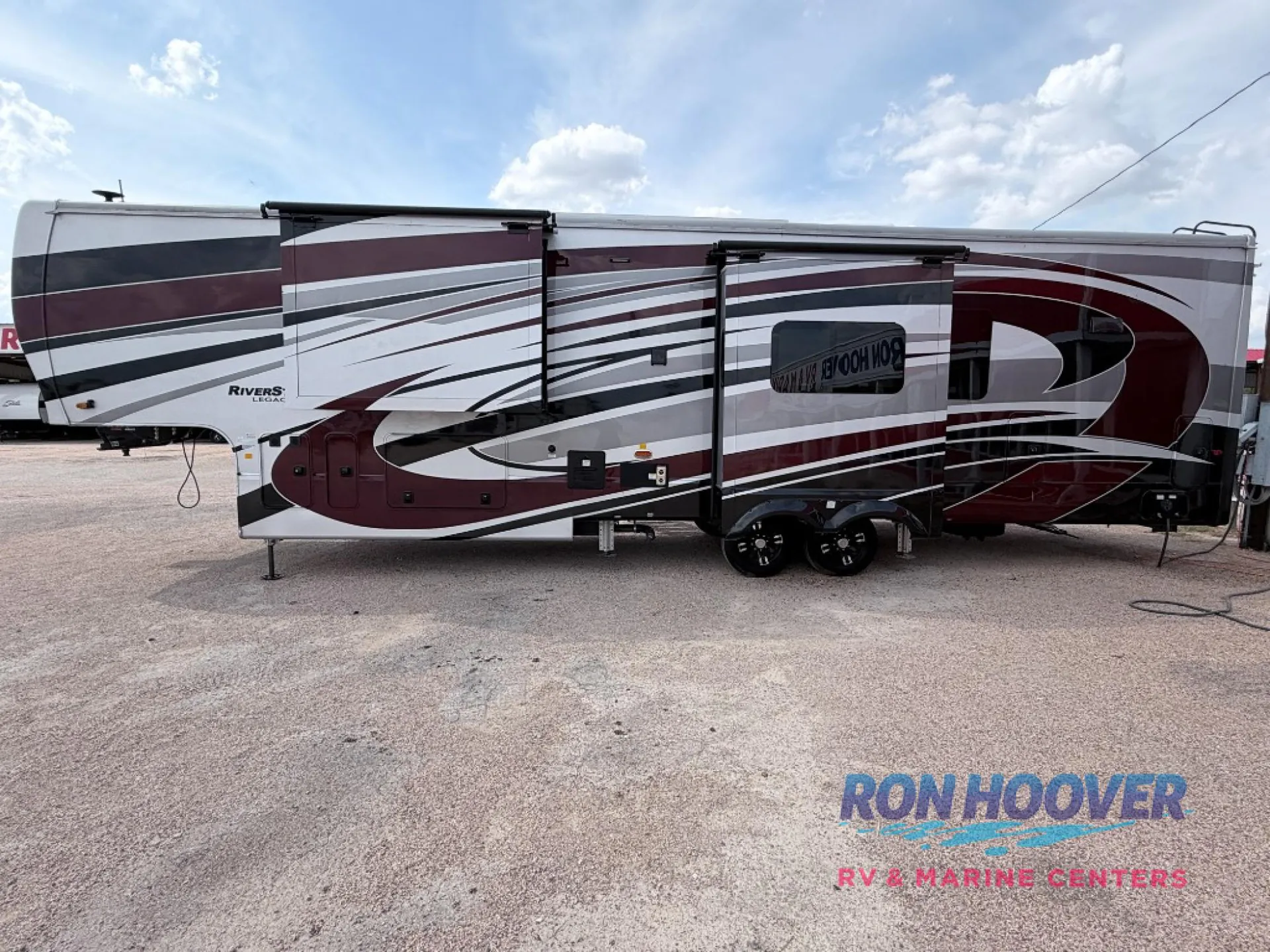 2022 Forest River RiverStone 39RKFB — Photo 7