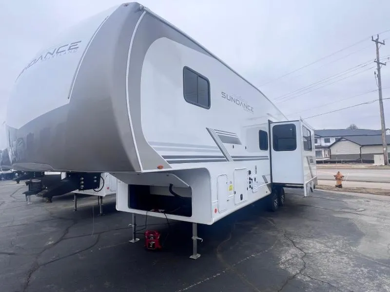 2026 Heartland Sundance XLT 28DB - Photo 4