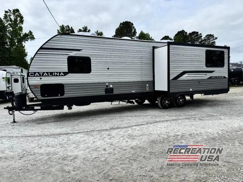 2026 Coachmen RV Catalina Legacy Edition 283RNR - Photo 3
