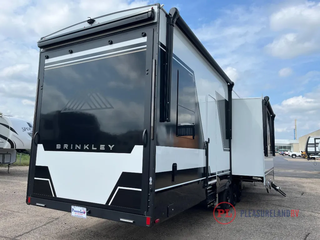 2026 Brinkley Model G 3970, Photos photo 6