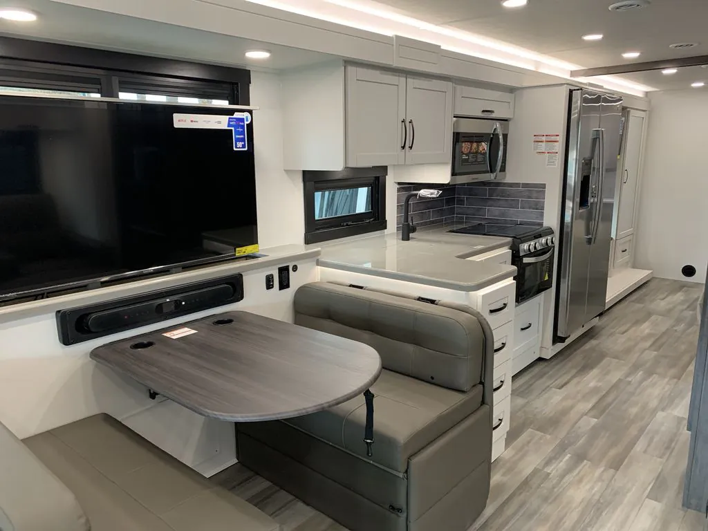 2026 Entegra Coach Vision XL 36C, Photos photo 8