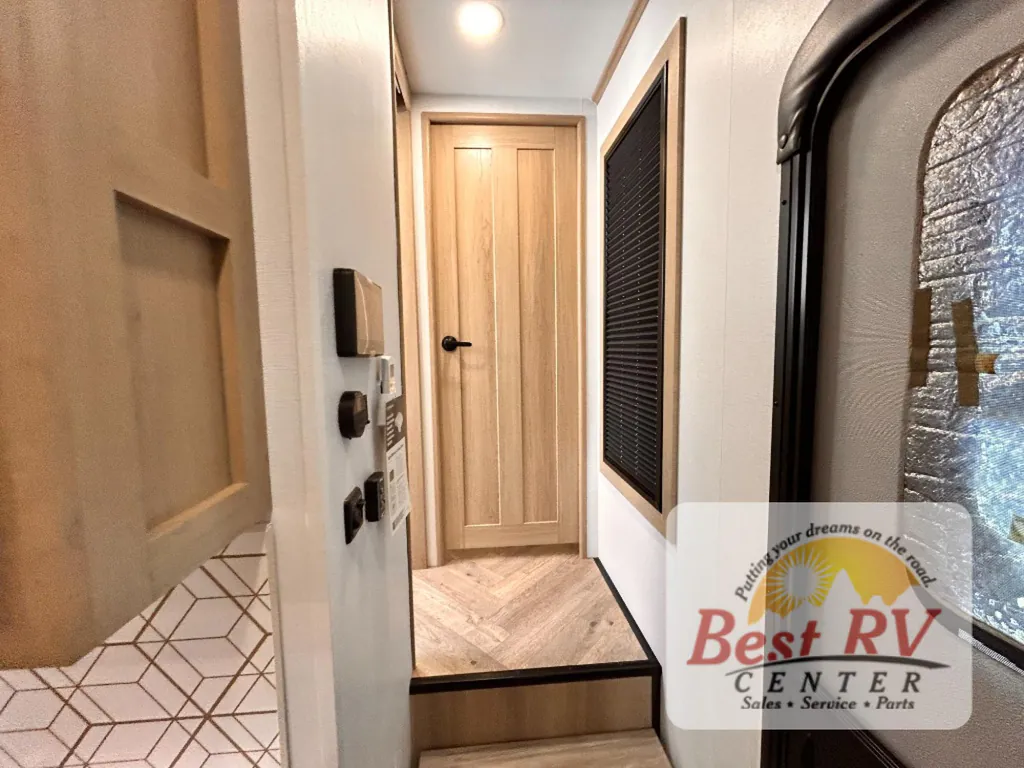 2026 Keystone Raptor 441, Photos photo 73