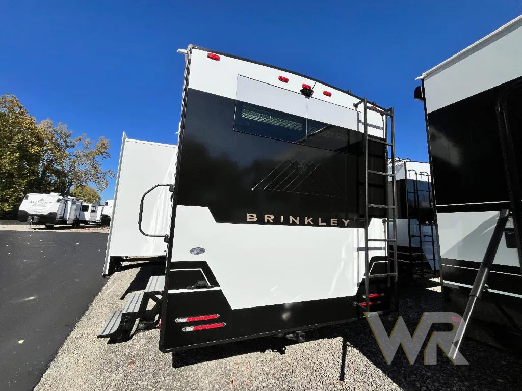 2026 Brinkley Model Z 2810, Photos photo 5