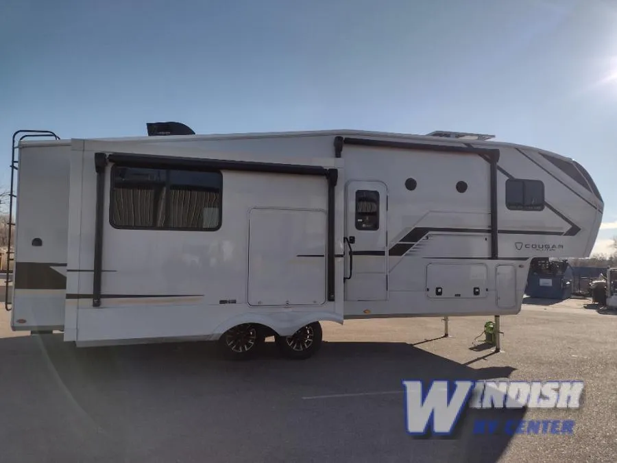 2026 Keystone Cougar Half-Ton 26RKE - Photo 3