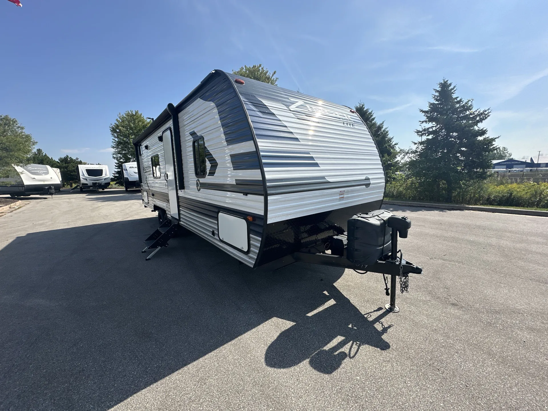 2021 CrossRoads Zinger 252BH - Photo 2