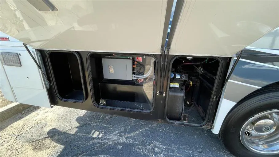 2020 Coachmen Sportscoach SRS 365RB, Photos photo 34