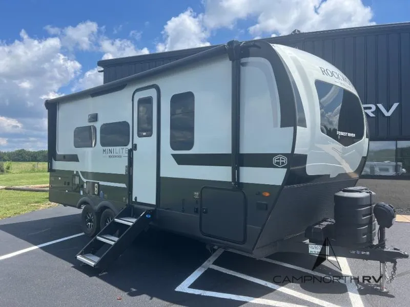 2027 Forest River RV Rockwood Mini Lite 2213S - Photo 2