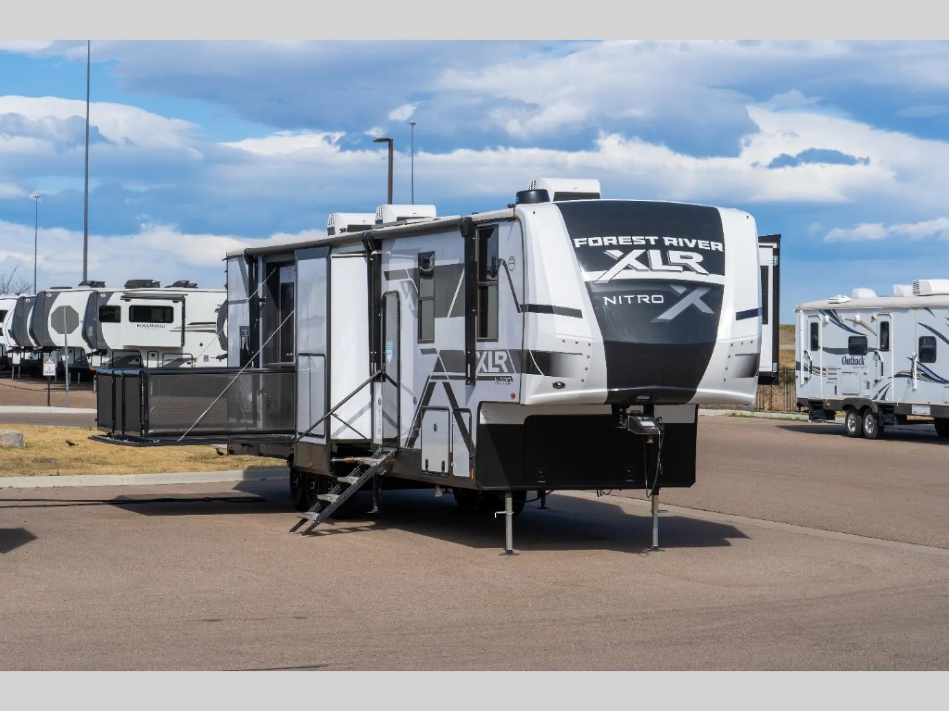 2025 Forest River XLR Nitro 40BAR13 - Photo 2