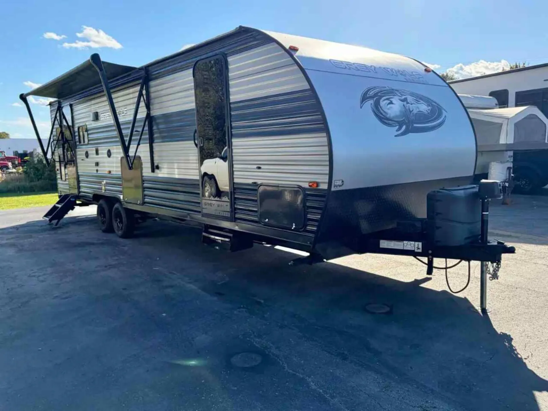 2021 Forest River Cherokee Grey Wolf 26MK - Photo 2