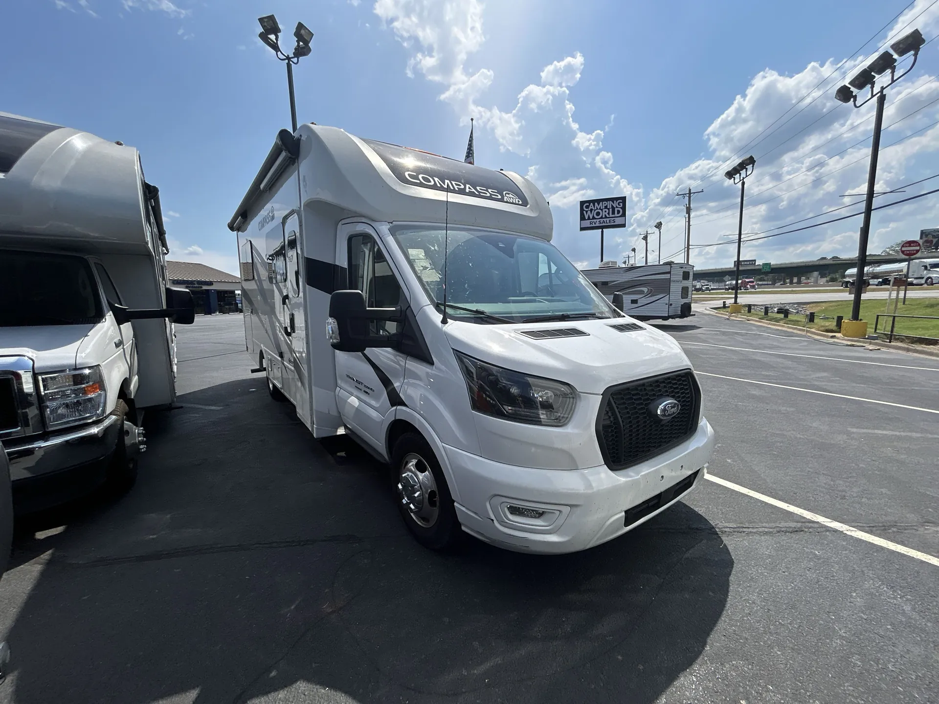 2023 Thor Motor Coach Compass 24KB - Photo 2