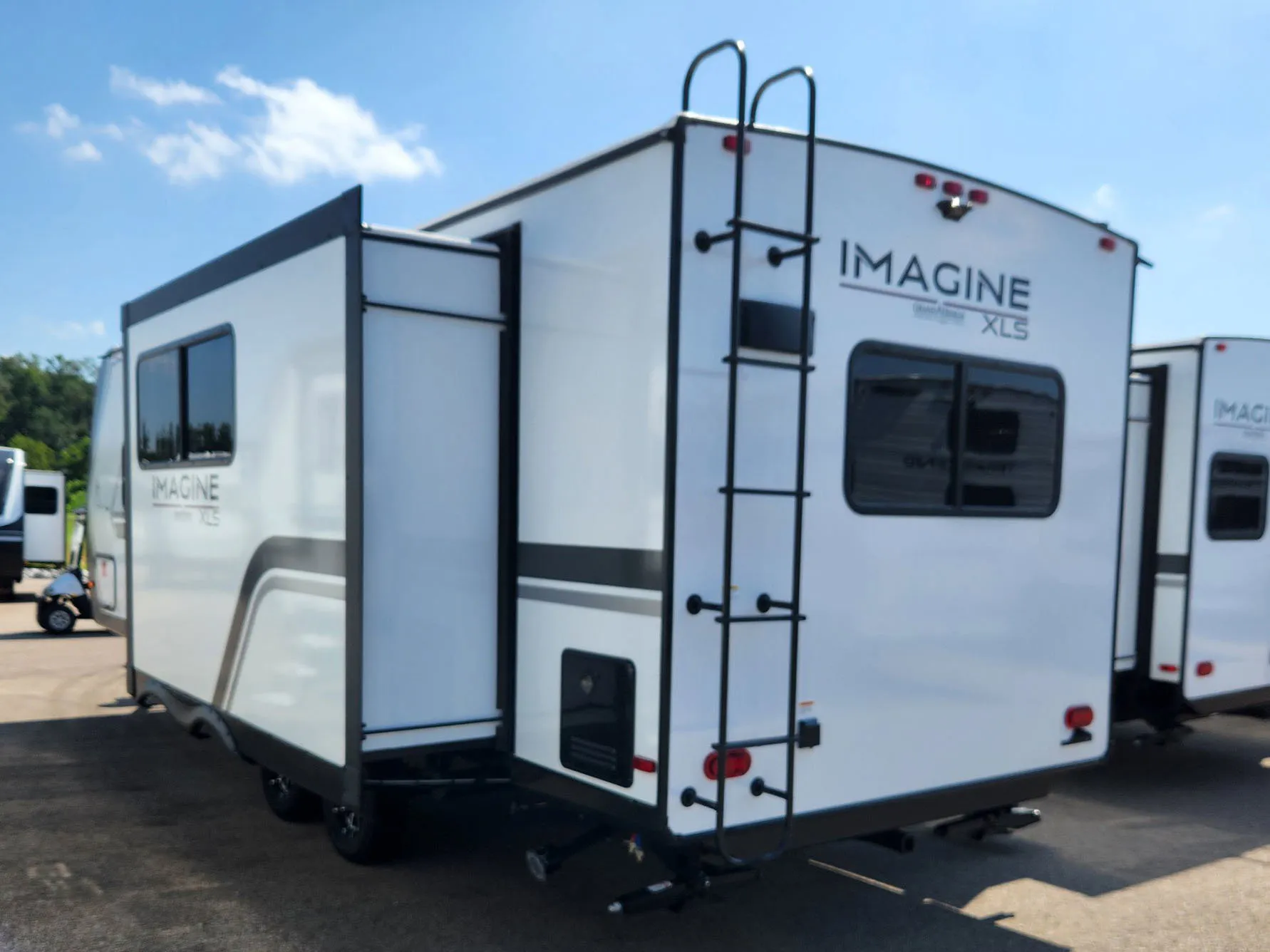 2026 Grand Design Imagine XLS 23LDE - Photo 4
