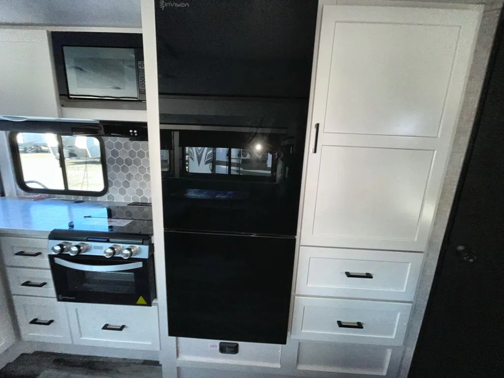 2027 Jayco Jay Feather 29BHB, Photos photo 16