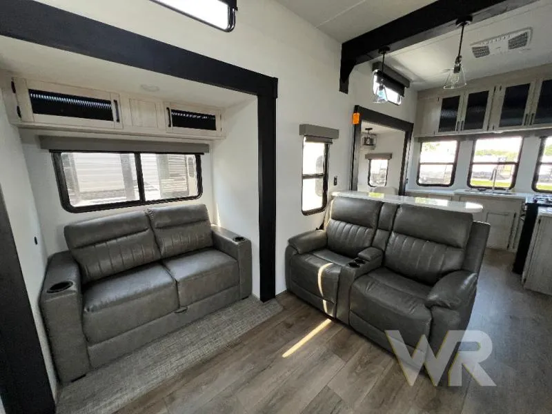 2026 Forest River Puma Vista 403LFT - Photo 3