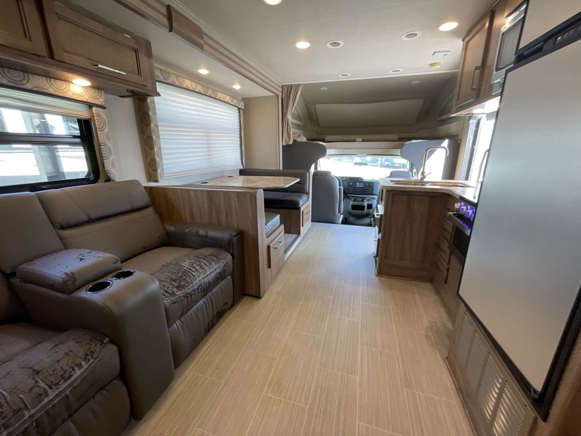 2020 entegra coach Odyssey 30Z - Photo 4