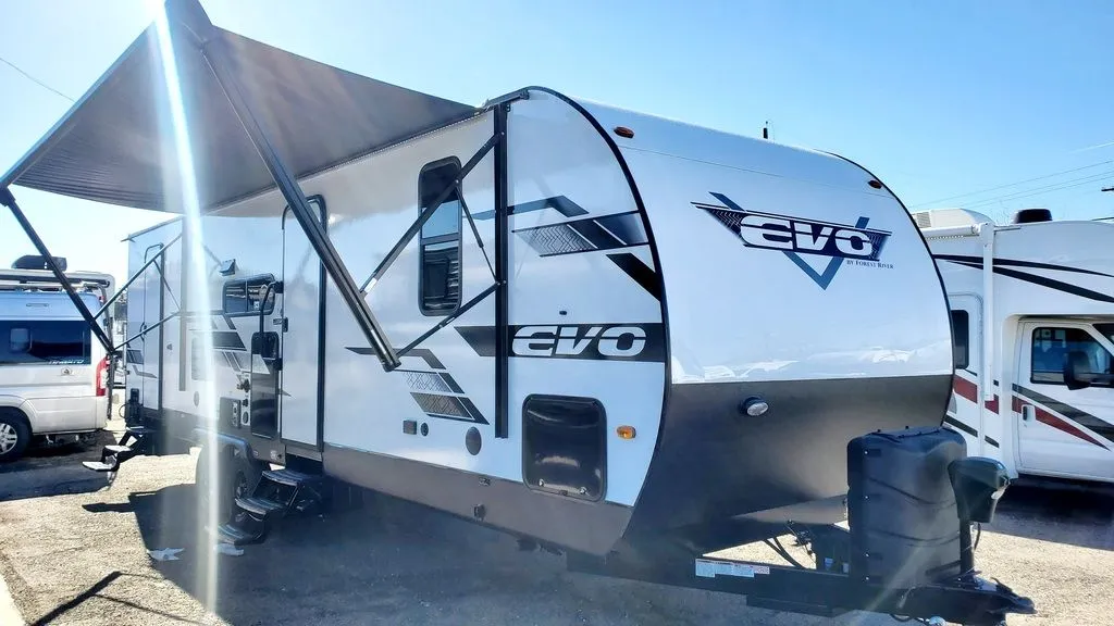 2023 Forest River Evo 2610 - Photo 3