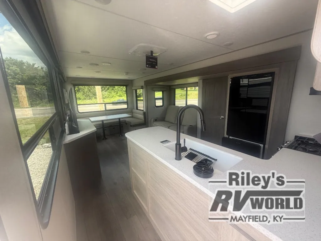 2026 Coachmen Catalina Legacy Edition 283RNR, Photos photo 43