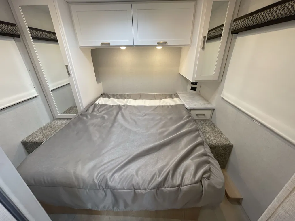 2026 Thor Motor Coach Freedom Elite 28HZ, Photos photo 23