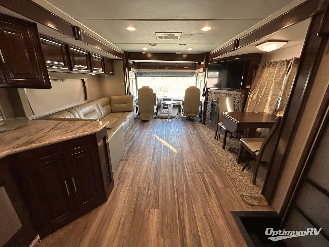 2017 Forest River Georgetown XL 378TS — Photo 6