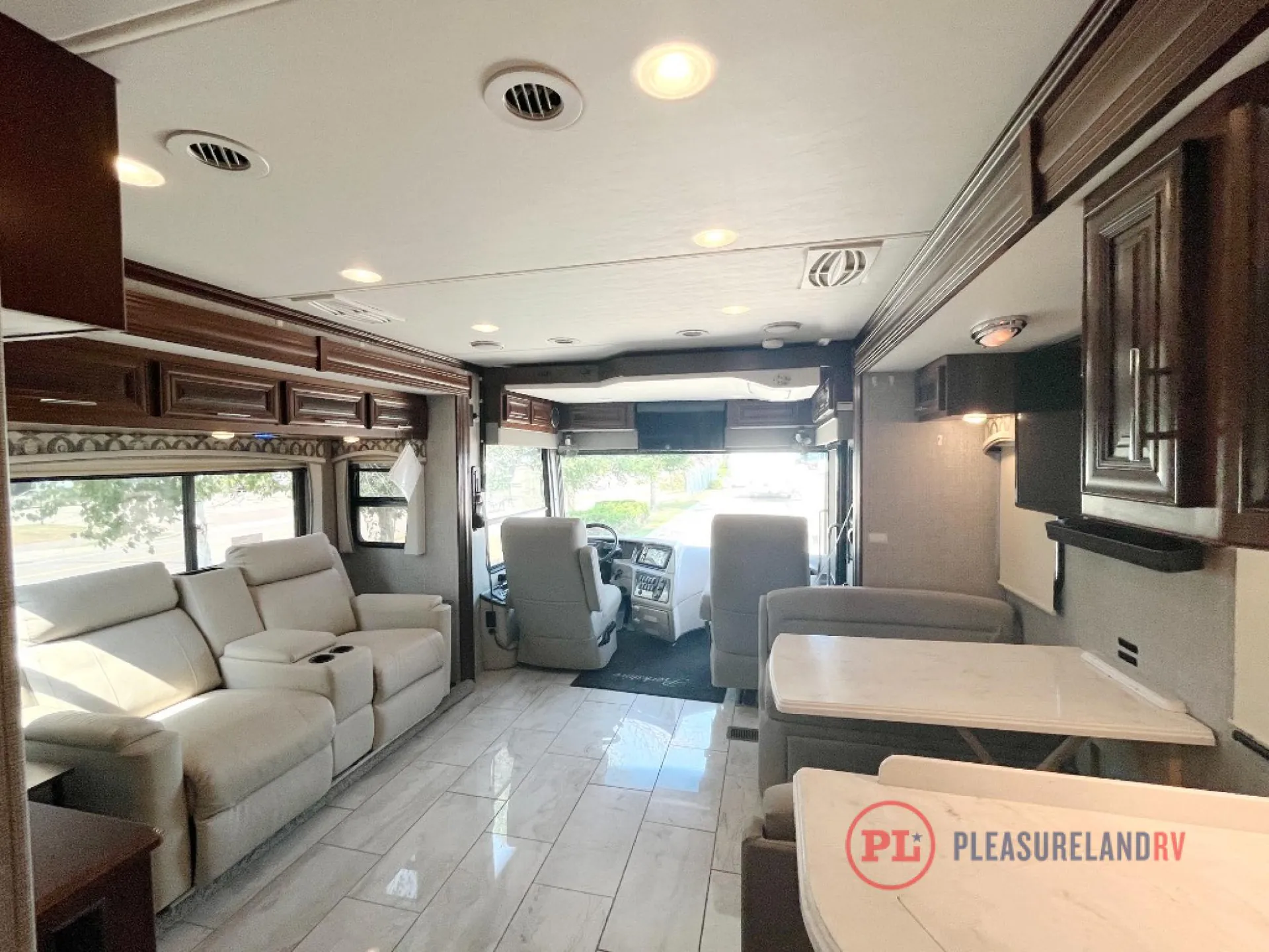 2021 Forest River Berkshire 34B - Photo 3