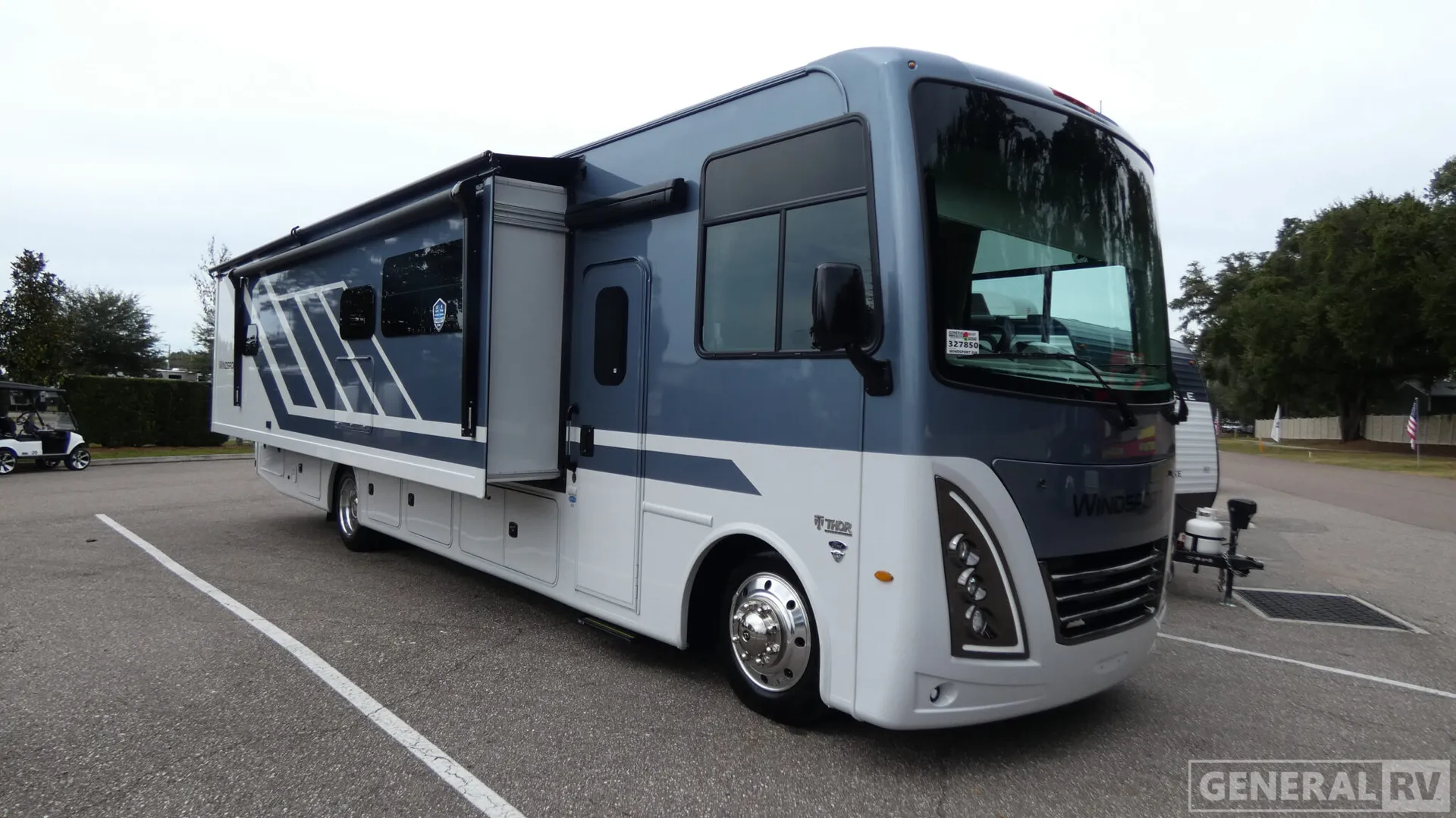 2026 Thor Motor Coach Windsport 35R - Photo 2