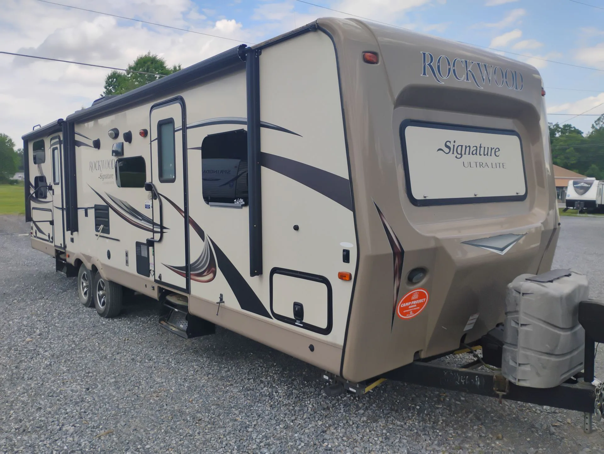 2016 Forest River Rockwood Signature Ultra Lite 8311WS - Photo 2