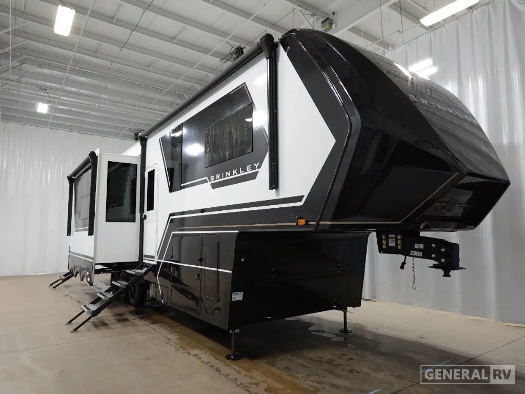 2025 Brinkley Model G 3250 - Photo 2