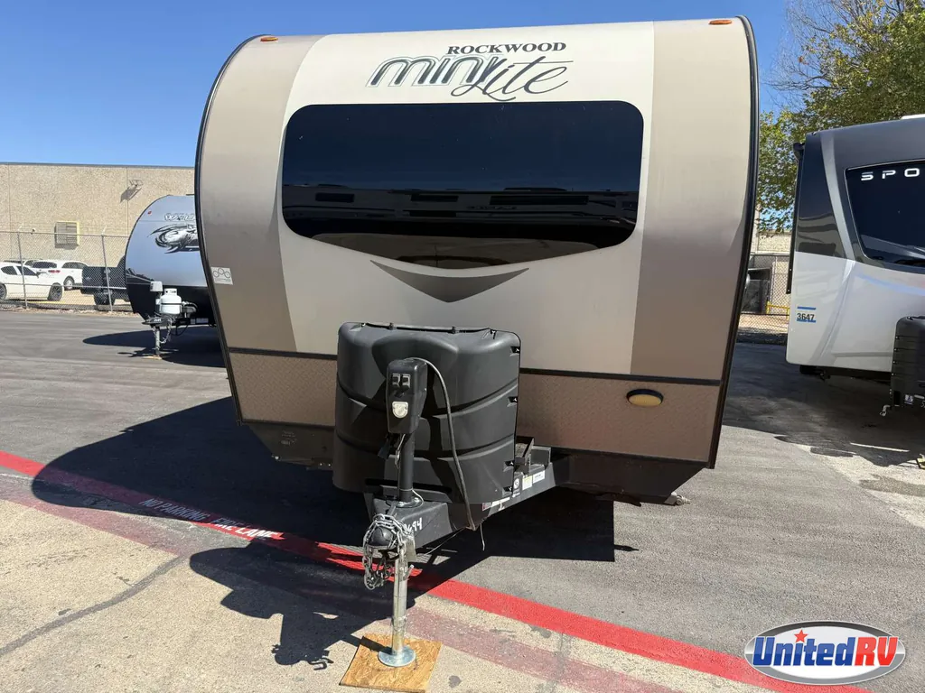 2018 Forest River Rockwood Mini Lite 2109S, Photos photo 2