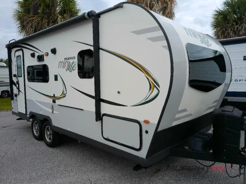 2019 Forest River Rockwood Mini Lite 2109S - Photo 4