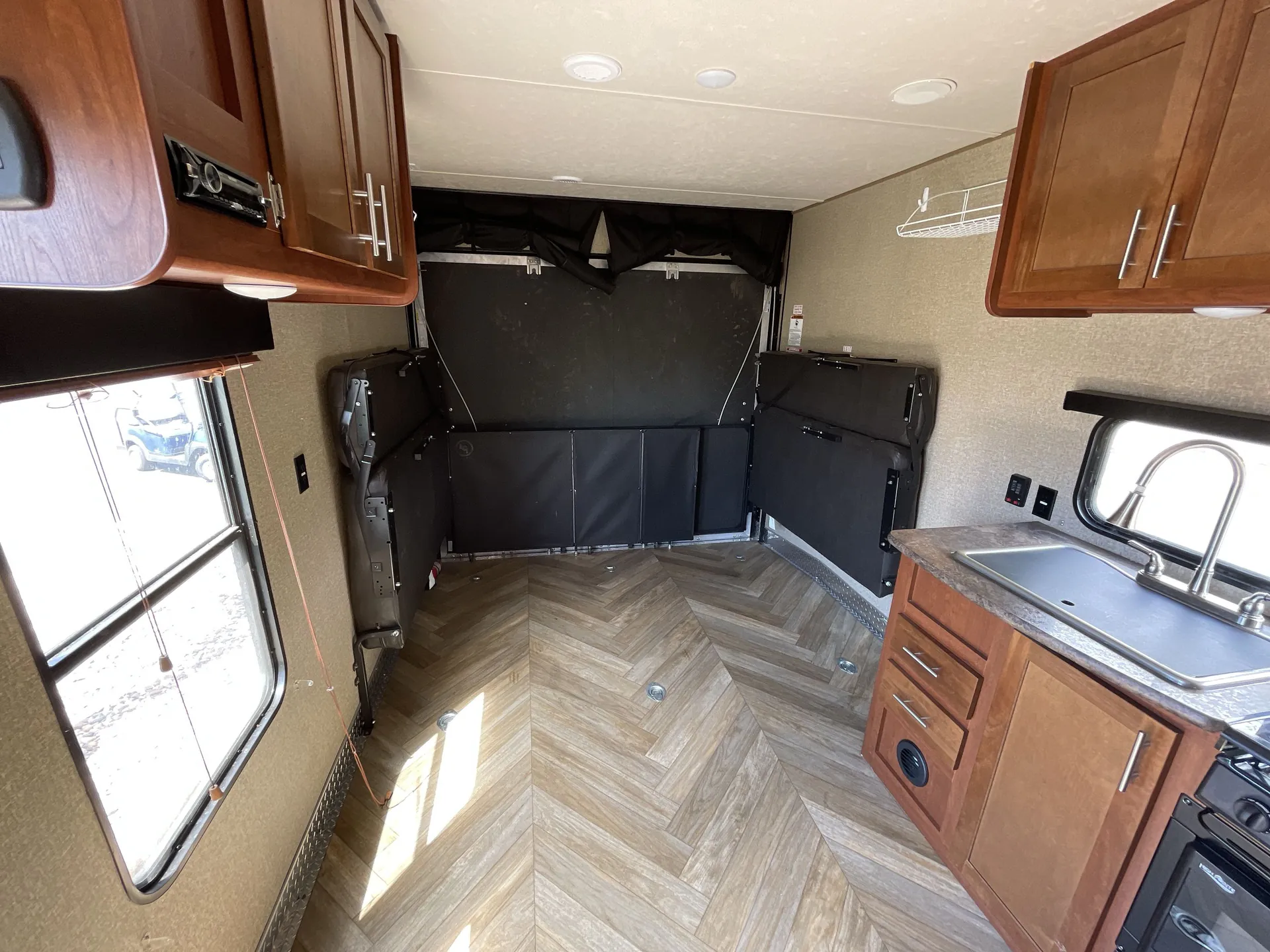 2016 Forest River Vengeance Super Sport 19V — living area main