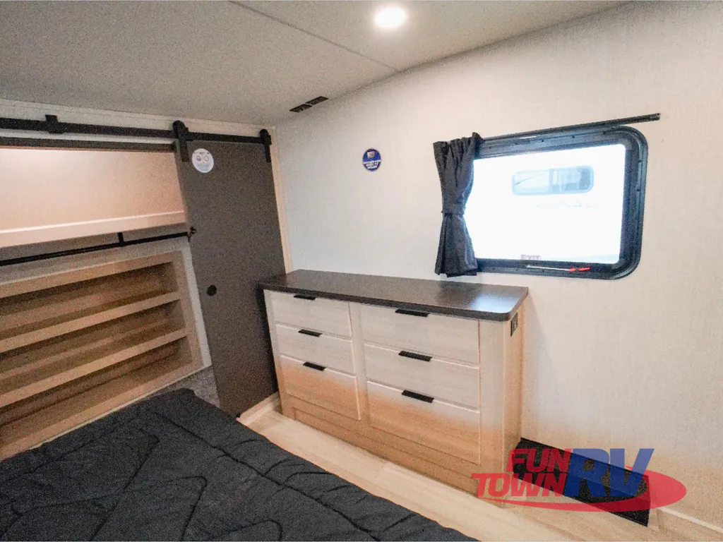 2026 Forest River Cardinal 36MB, Photos photo 30
