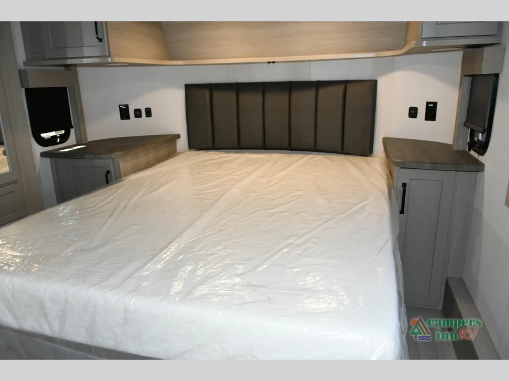 2026 Grand Design Momentum 392M, Photos photo 36