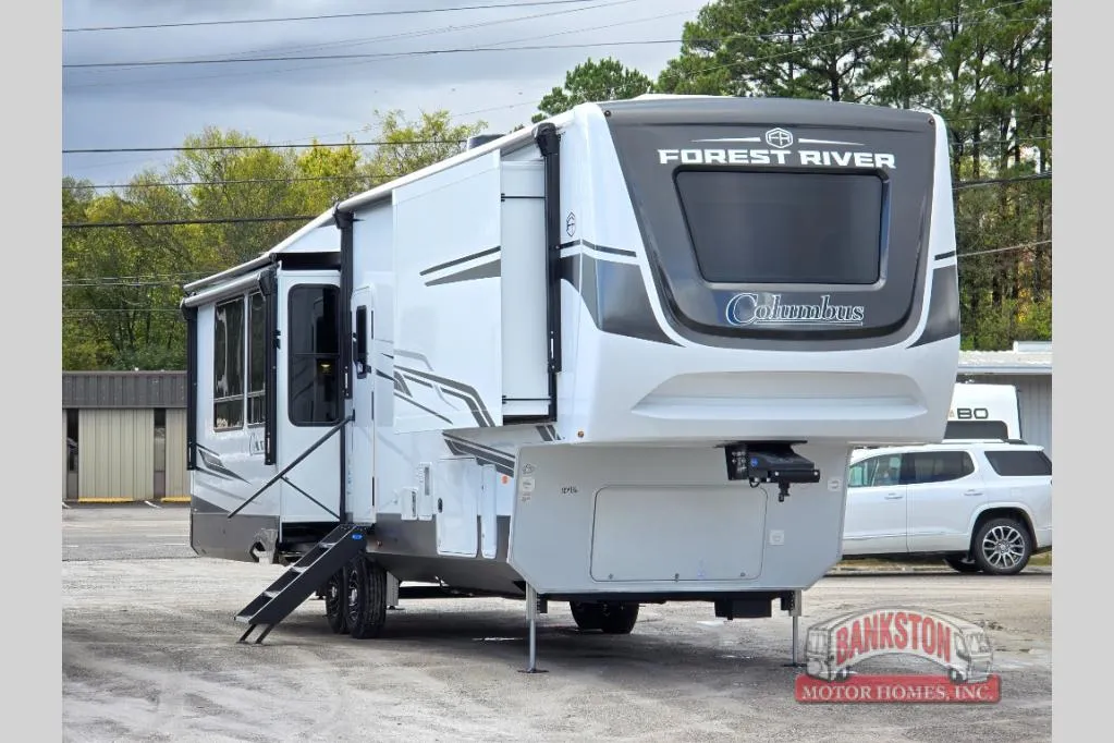 2026 Palomino Columbus 379MBL - Photo 2