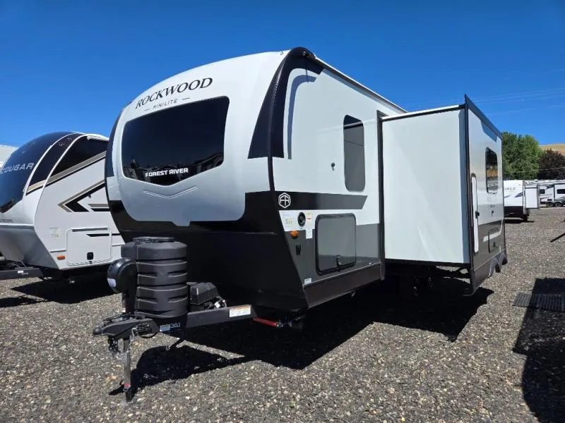 2026 Forest River Rockwood Mini Lite 2214S - Photo 4