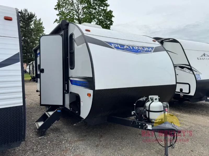 2022 Forest River Salem FSX 169RSK - Photo 2