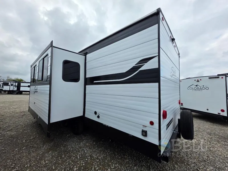 2026 Shasta RVs i-5 Edition 527BHS, Photos photo 9