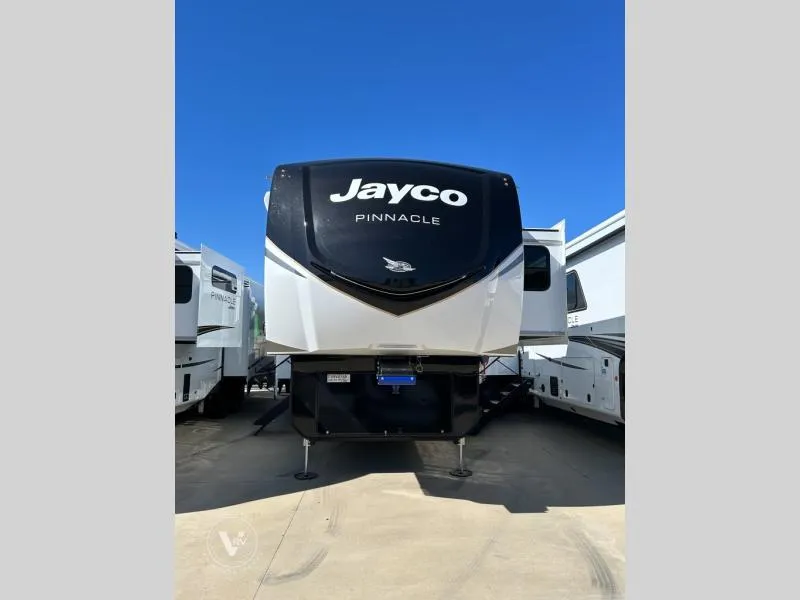 2026 Jayco Pinnacle 32RLTS - Photo 3