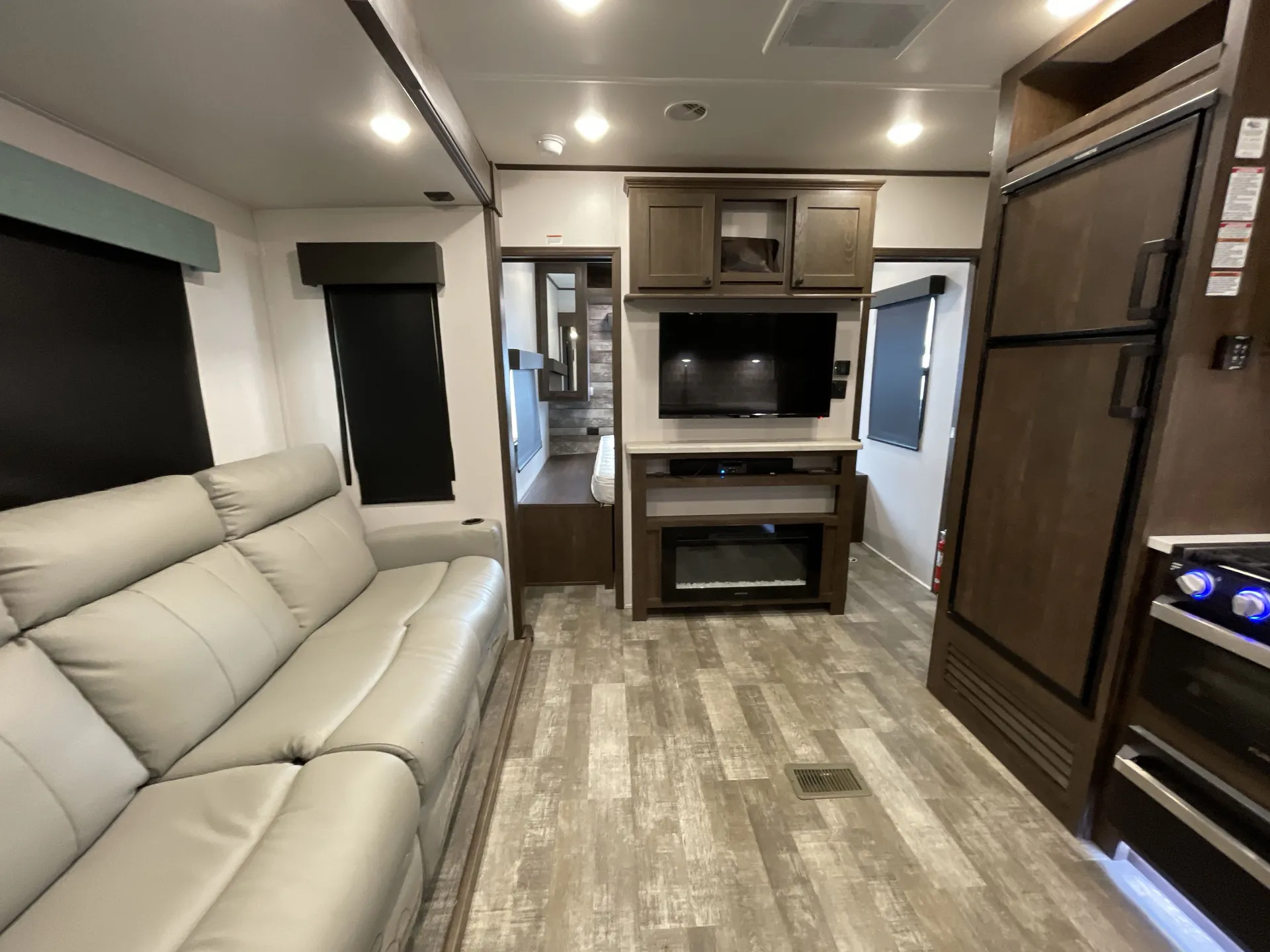 2021 Forest River XLR Hyperlite 3212 — living area main