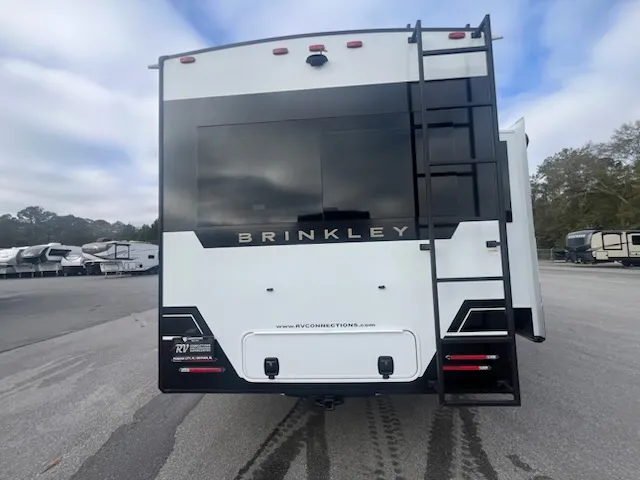 2026 Brinkley Model Z 297, Photos photo 5