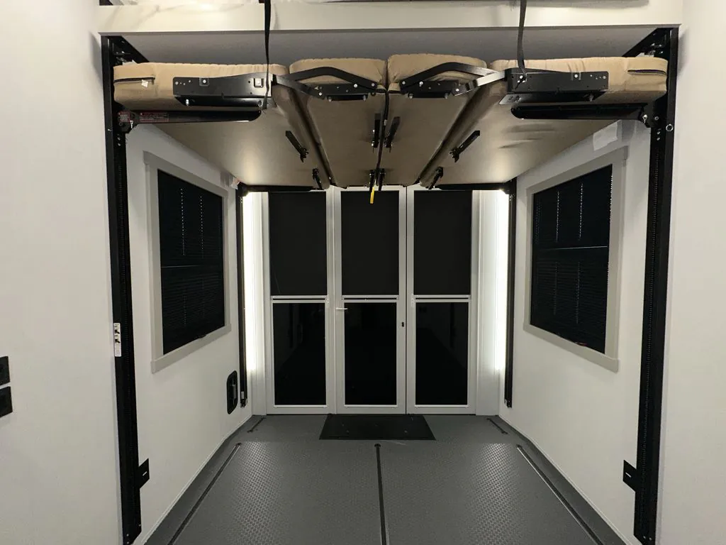 2026 Brinkley Model G 3970, Photos photo 13