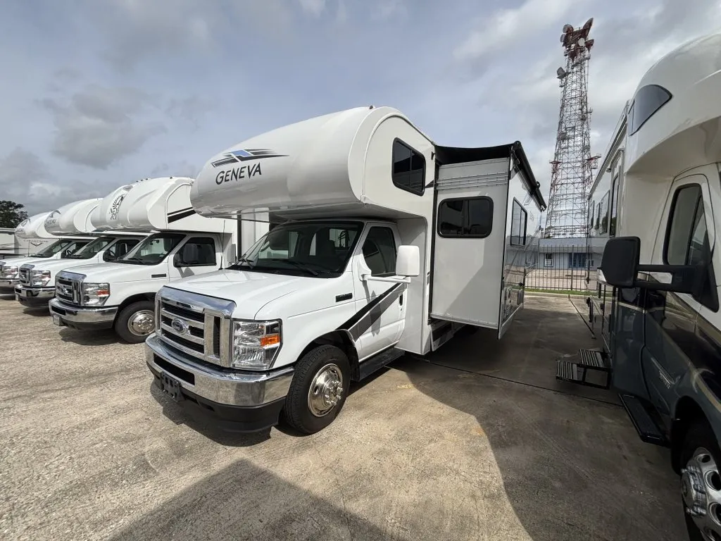 2024 Thor Motor Coach GENEVA 24VT Class C Motorhome - Main photo