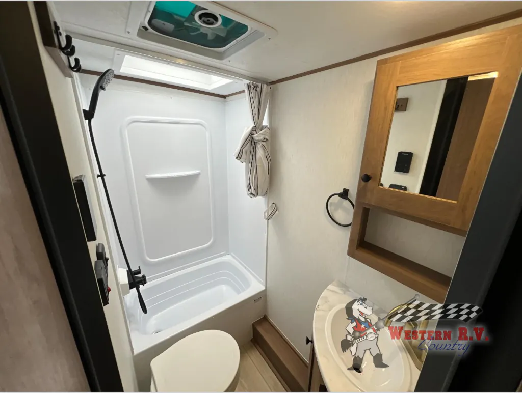 2027 Coachmen Apex Nano 186BH, Photos photo 18