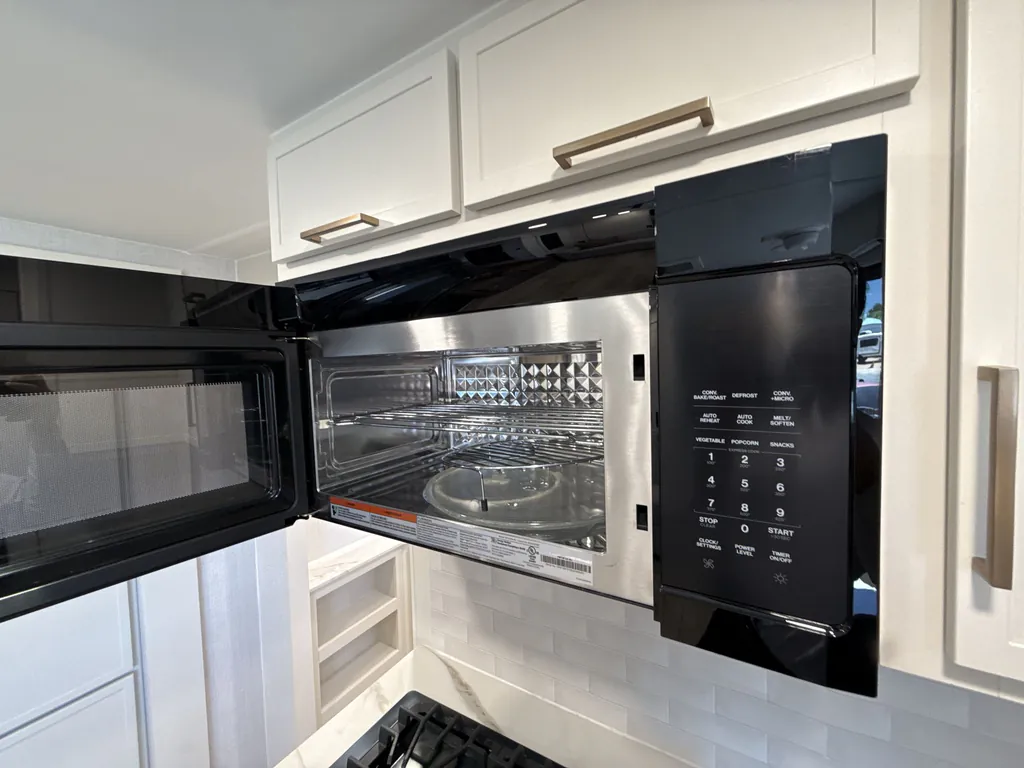 2026 Brinkley Model I 294, Photos photo 14