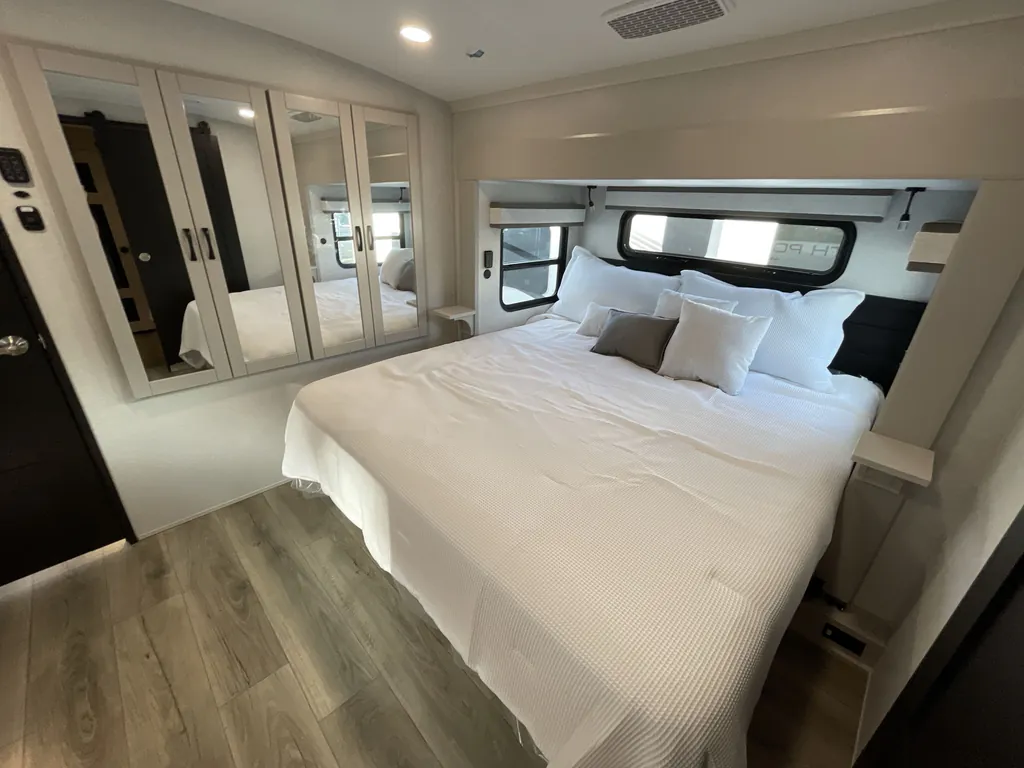 2026 Jayco North Point 387FBTS, Photos photo 25