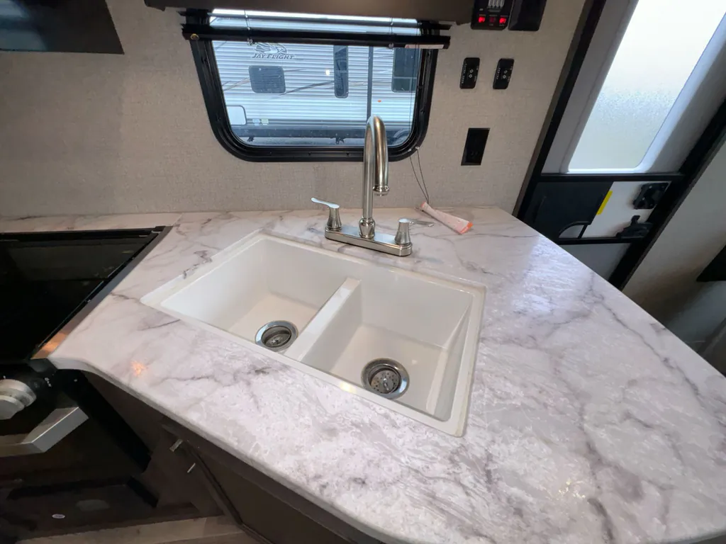 2021 Jayco Jay Flight SLX 8 265RLS, Photos photo 9