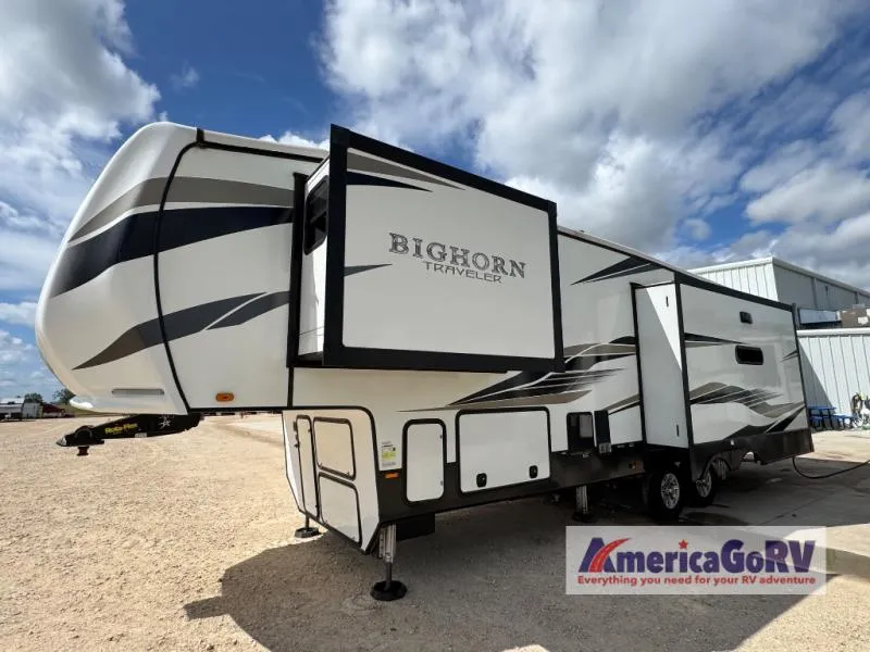 2022 Heartland Bighorn Traveler 32RS - Photo 3