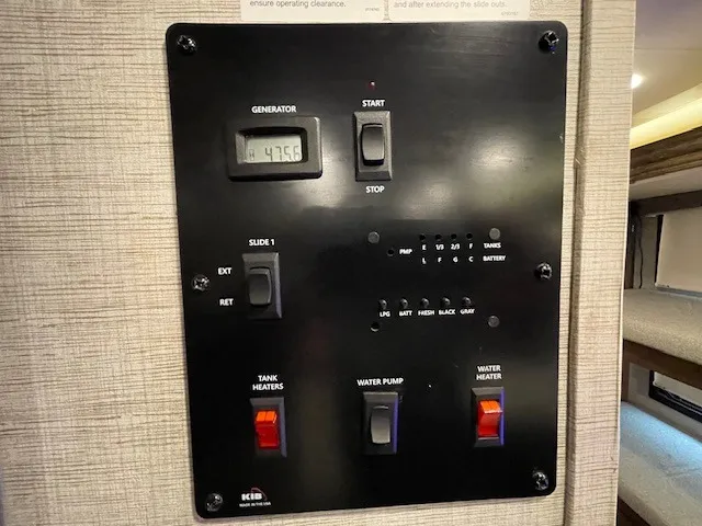 2022 Entegra Coach Vision 29F - Photo 3