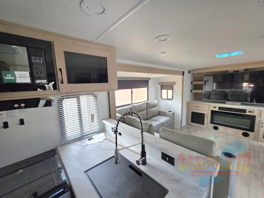2026 Forest River Solaire 3300FLBS, Photos photo 15