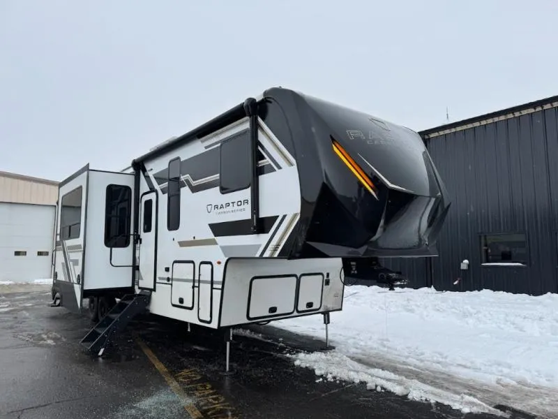 2026 Keystone Raptor Carbon Series 368 - Photo 3