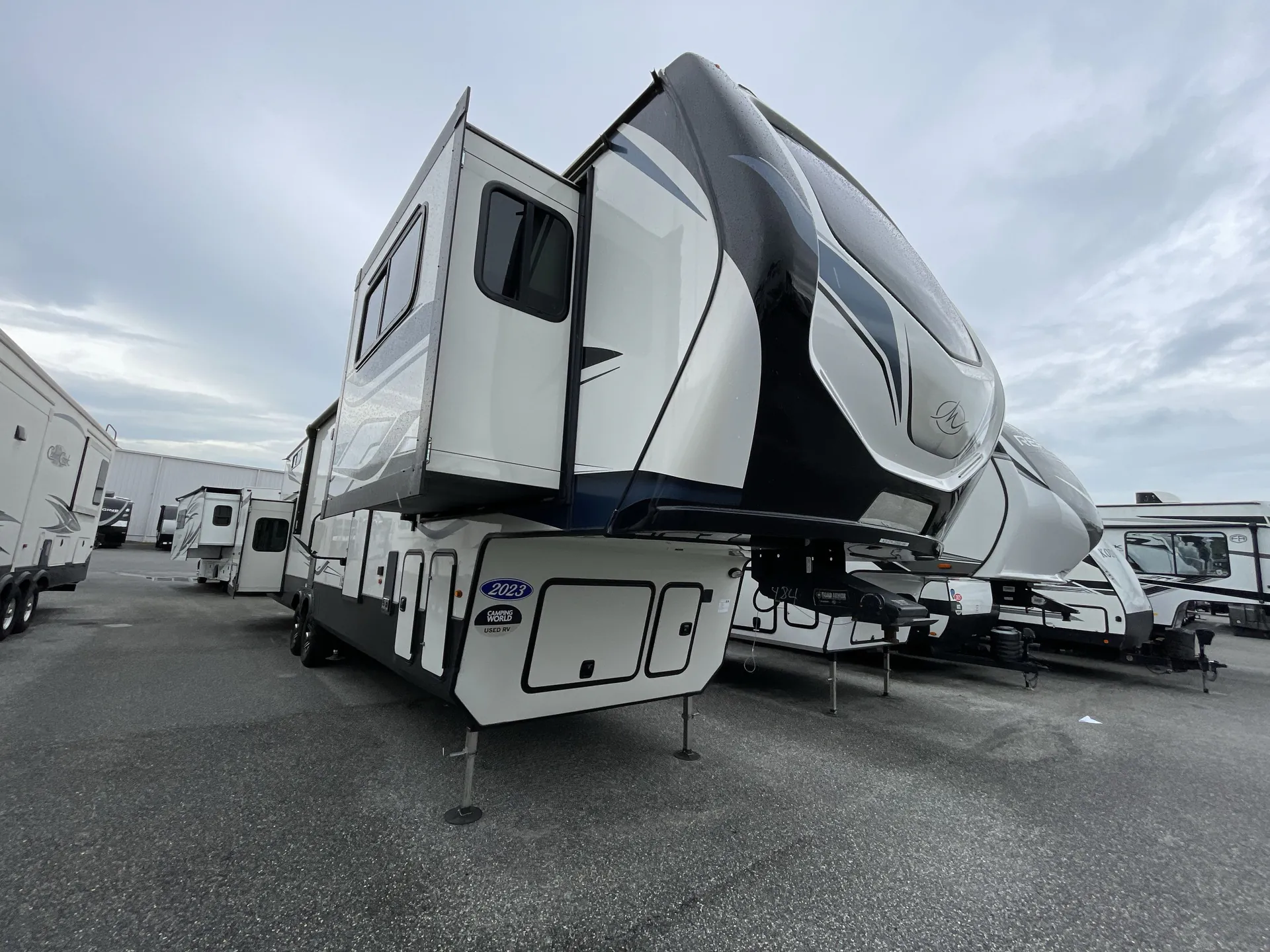 2023 Keystone Montana High Country 377FL